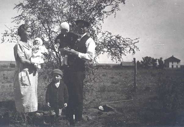 Richard and Anna Lammers Family, New Mexico