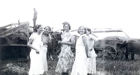 Threshers, Hulda and Friends