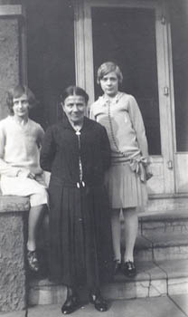 Marie, Grandma and Selma