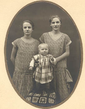 Franz Mueller's Three Daughters